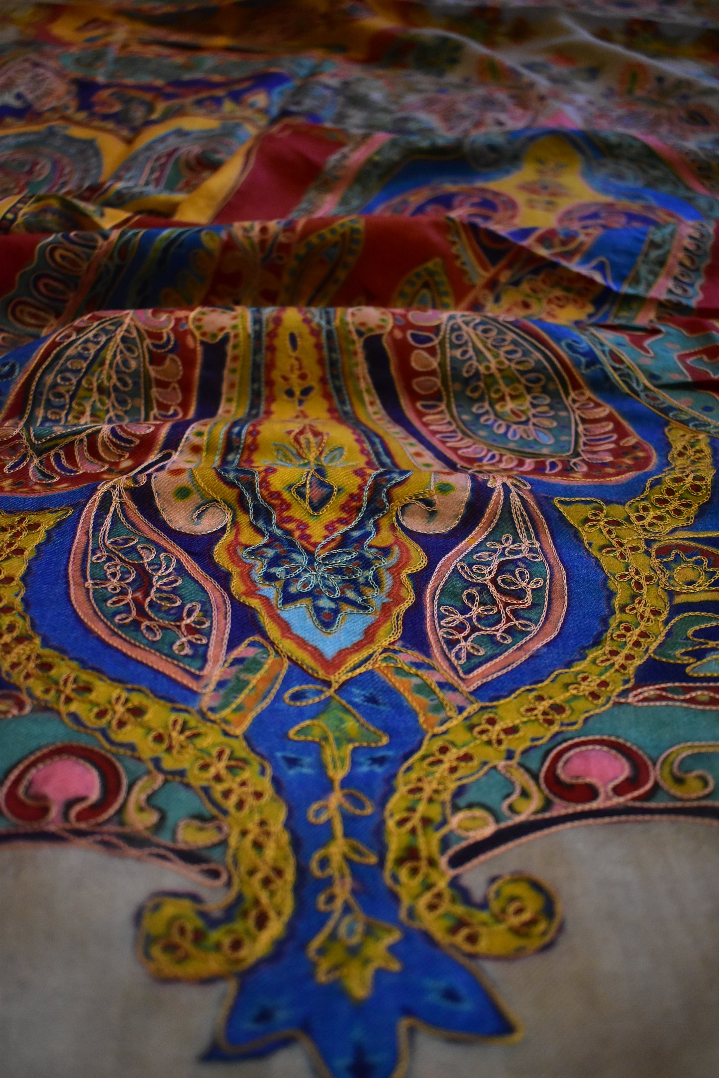 رائل قلم کاری شال