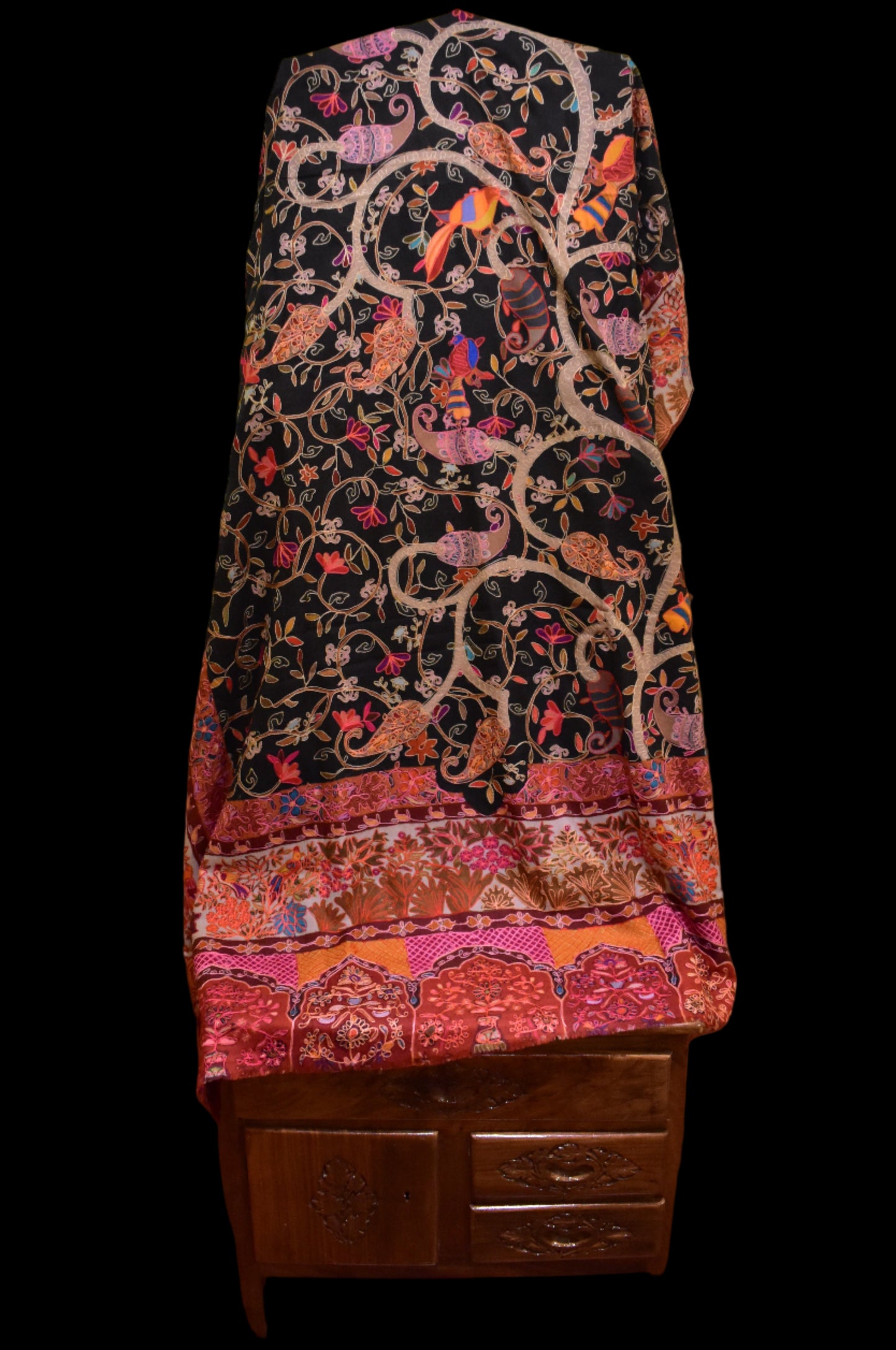 Bazm-e-Gul Exclusive Kalamkari Shawl
