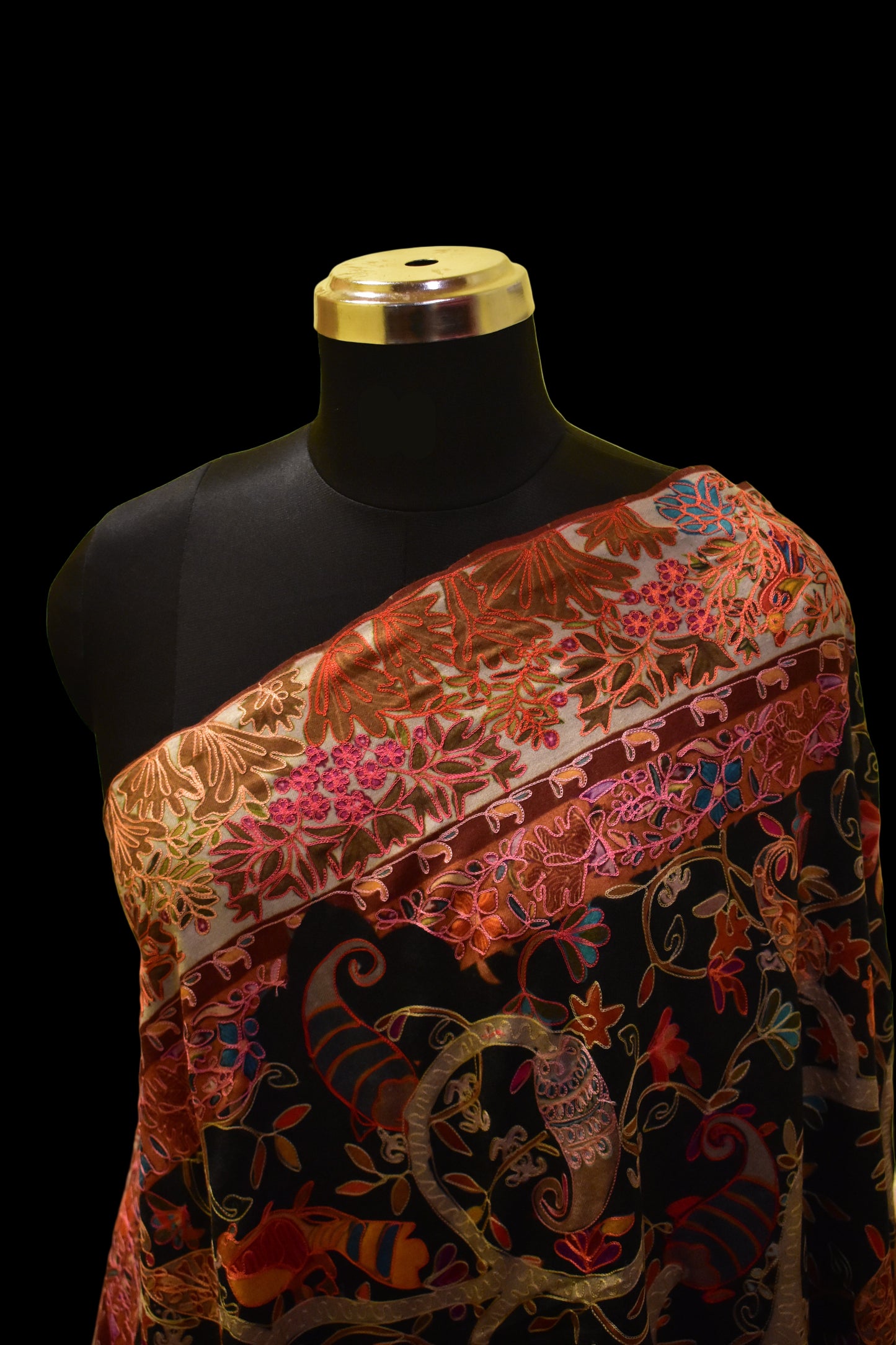 Bazm-e-Gul Exclusive Kalamkari Shawl