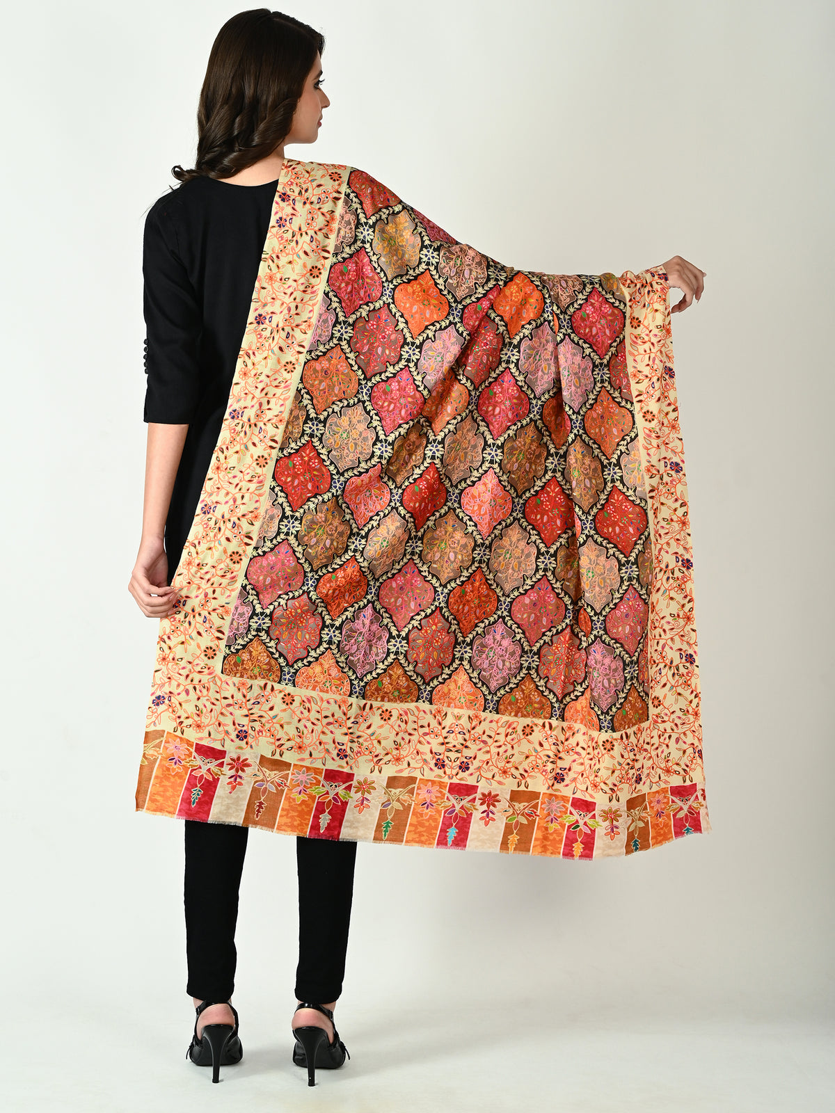 Crimson Chronicle Kalamkari Shawl