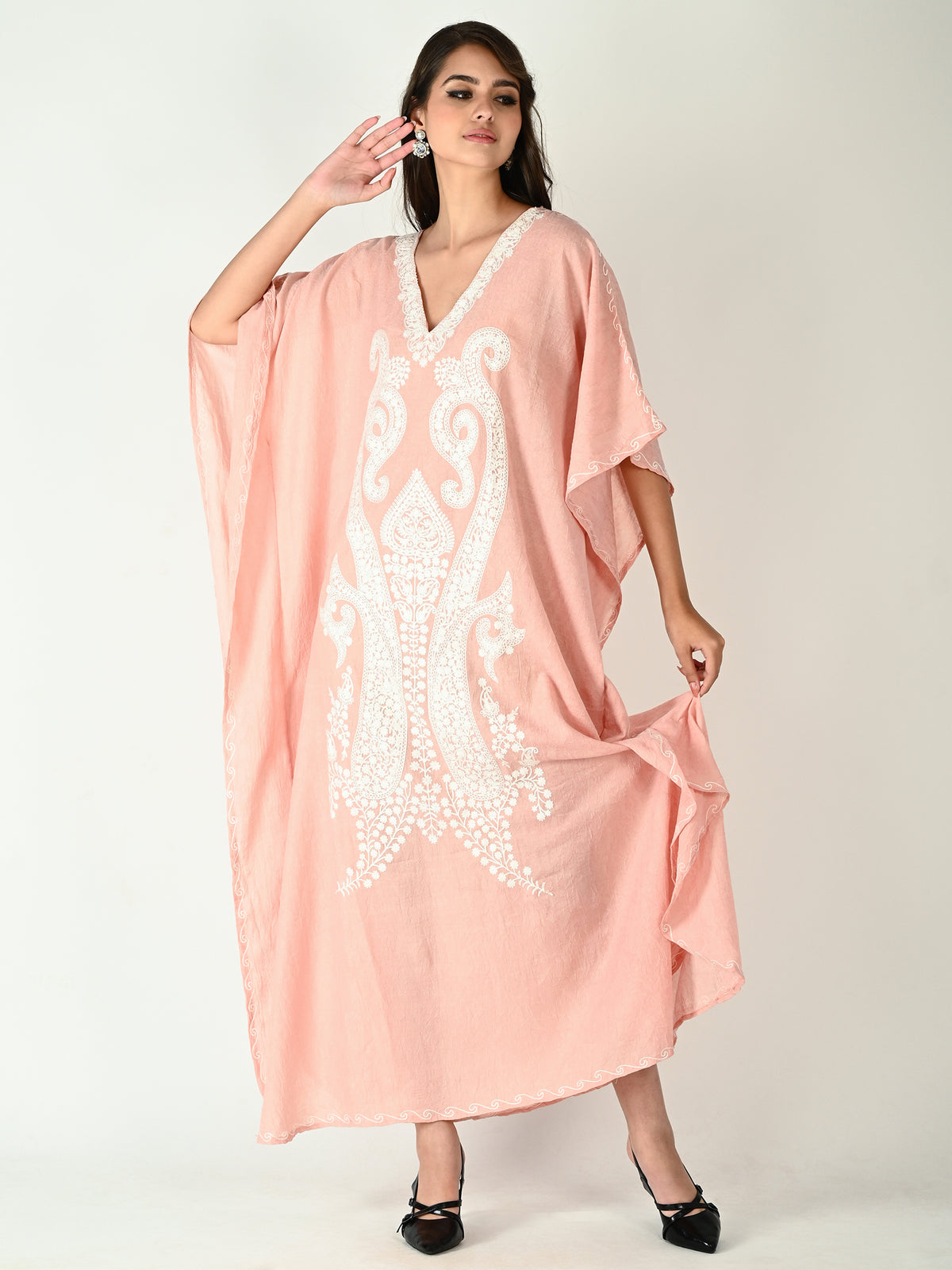 Poudre Rose Aari Kaftan