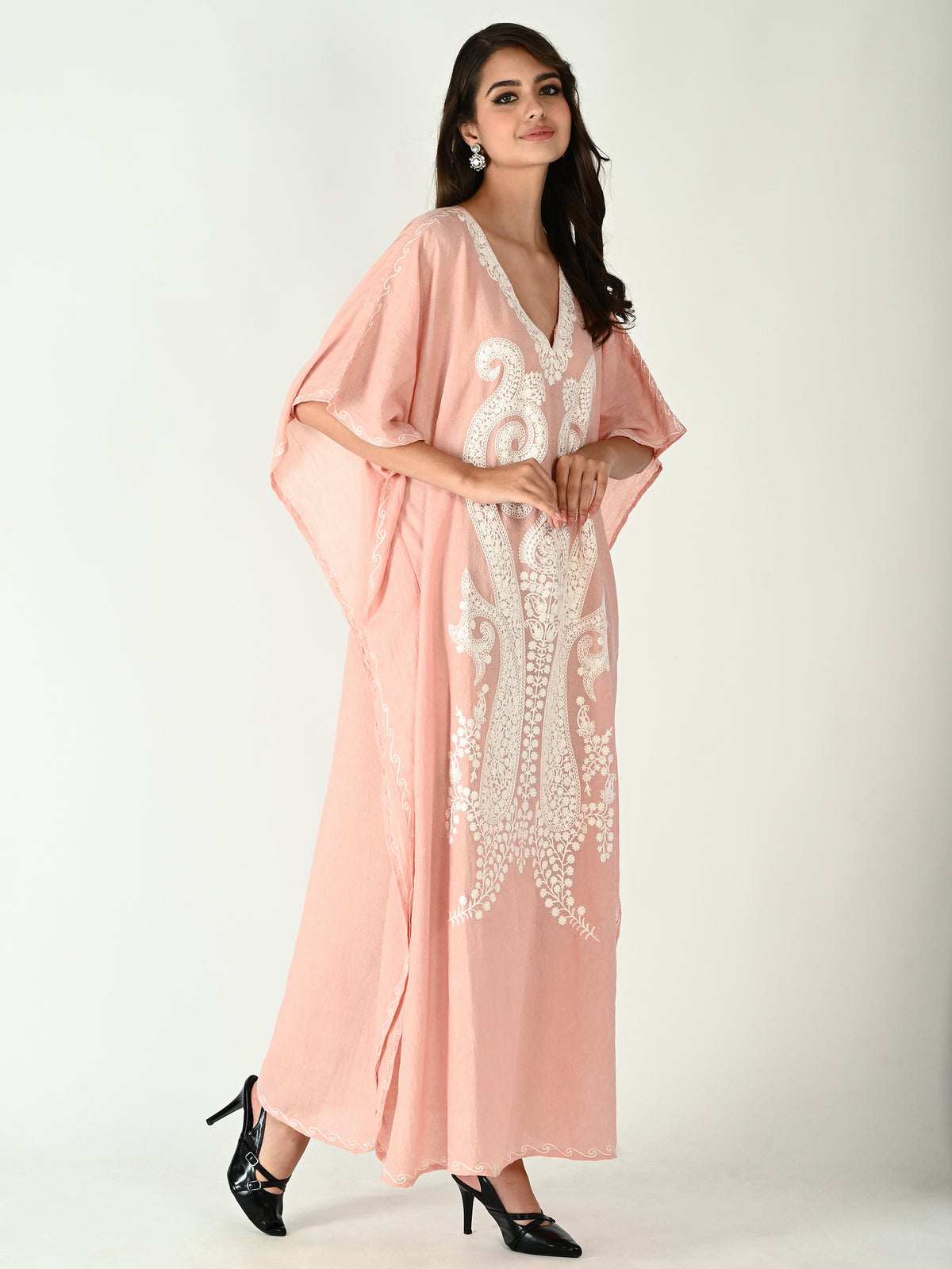 Poudre Rose Aari Kaftan