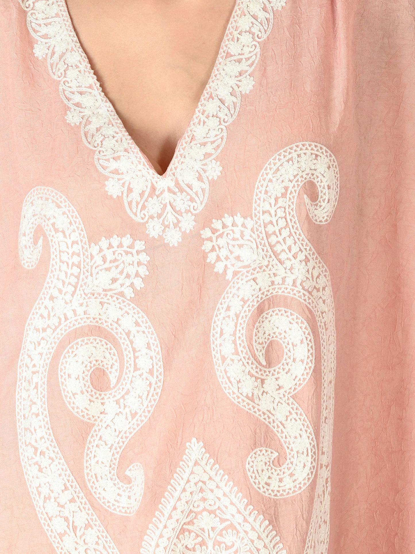 Rosé Mirage Exclusive Aari Kaftan