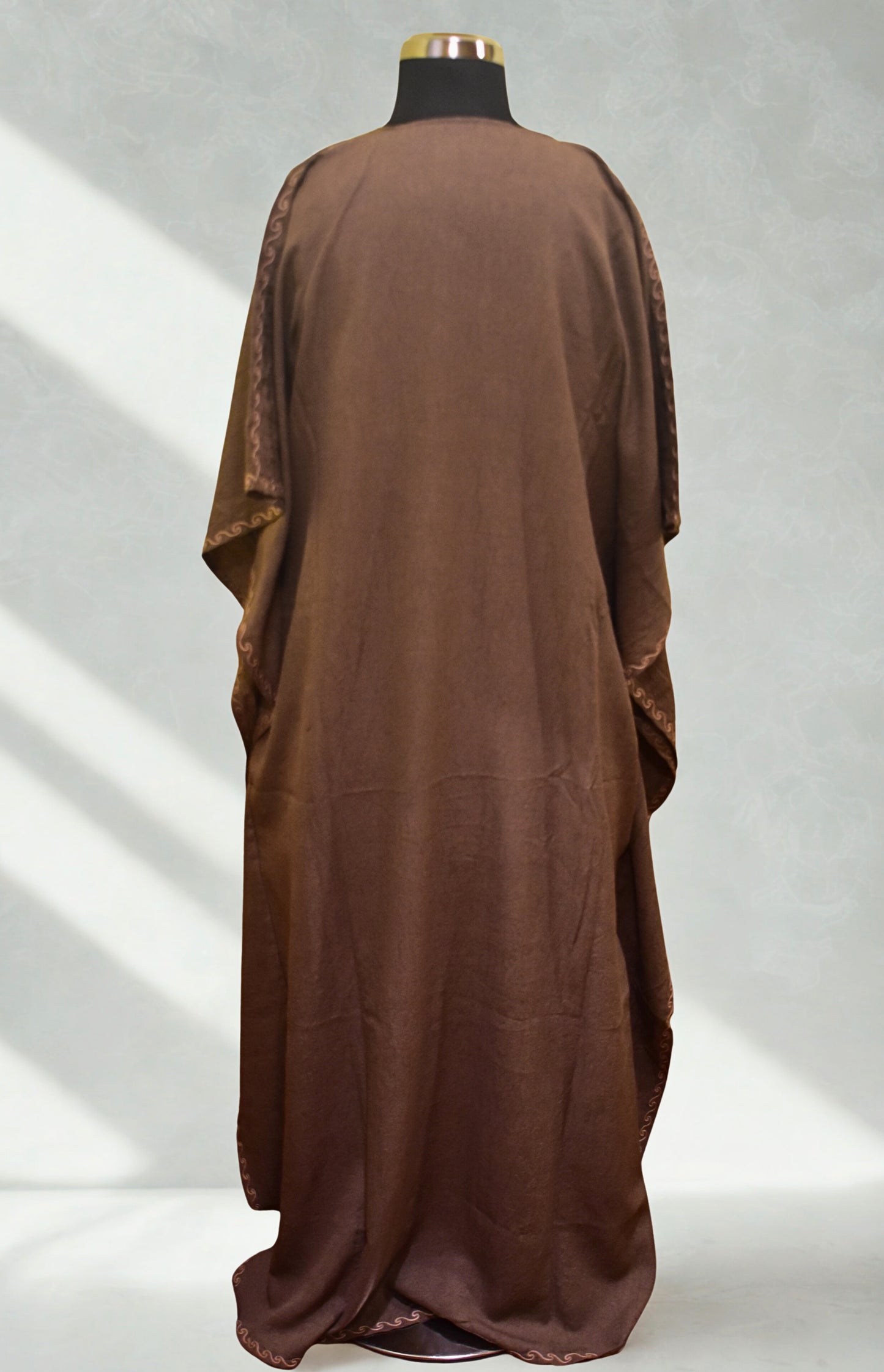 Sehra Aari kaftan