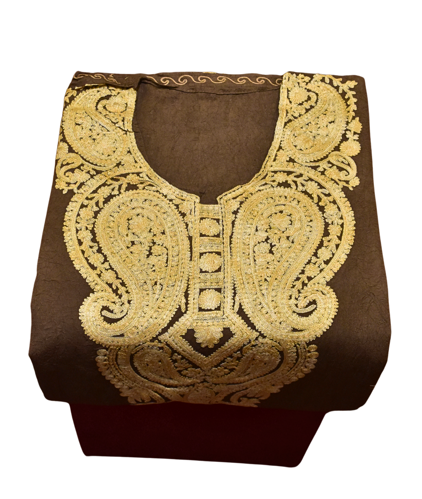 Sehra Aari kaftan