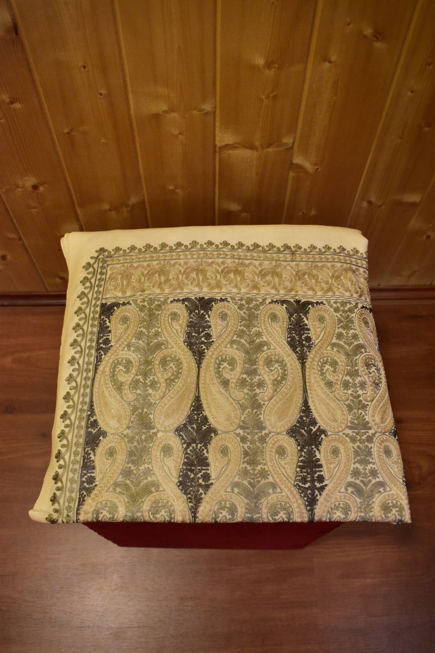 Chinar by PC - White