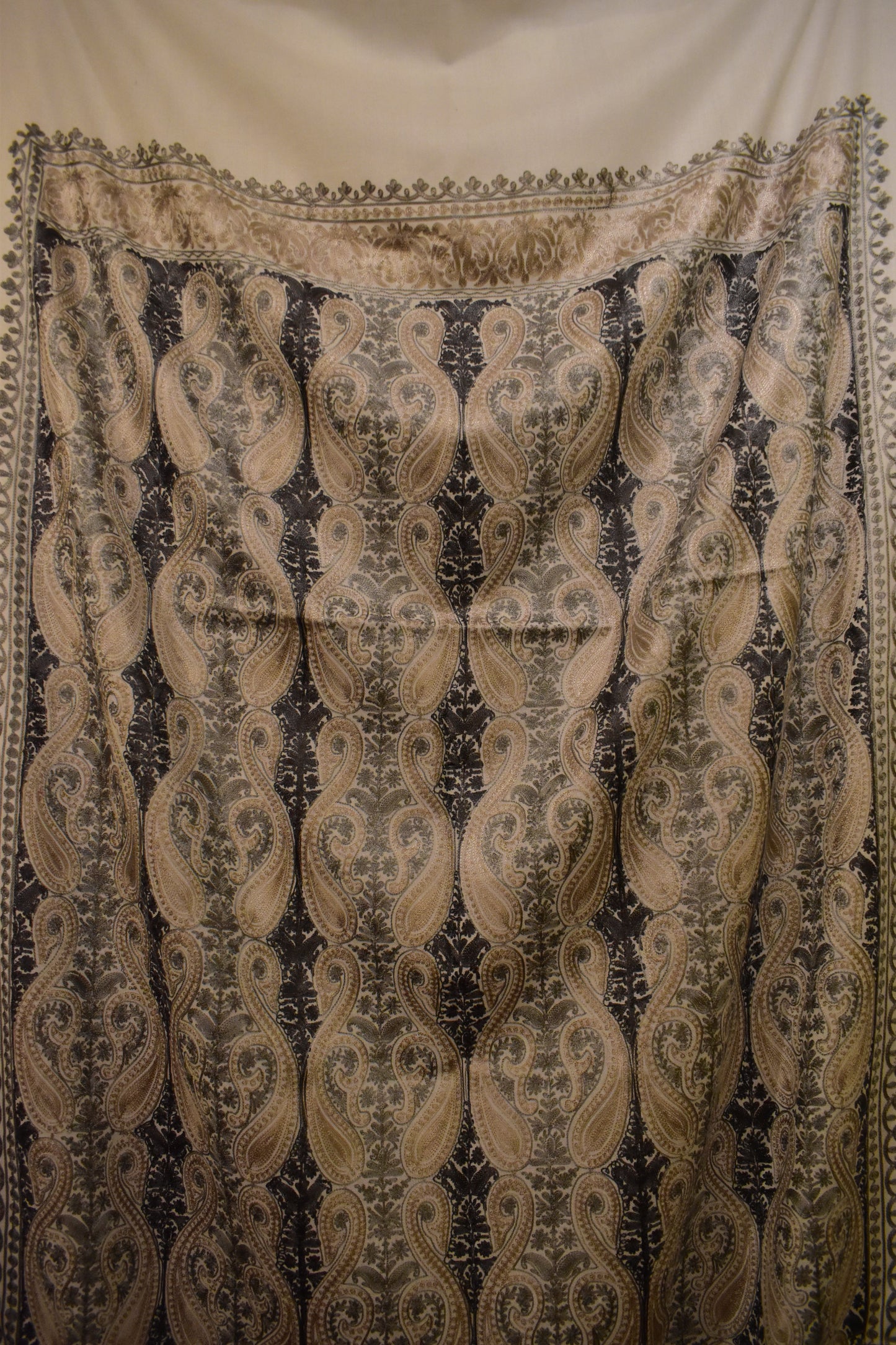 Chinar by PC - White