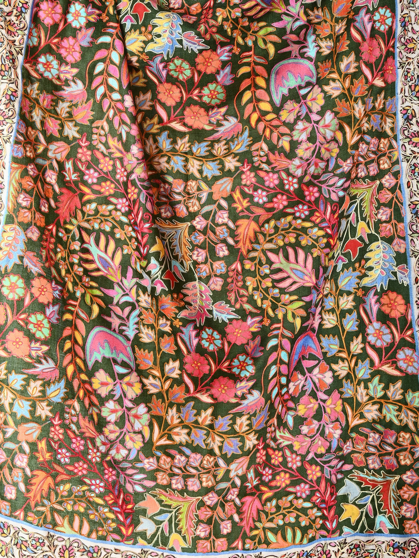 Gulistan Jamawar Exclusive Kani Stole