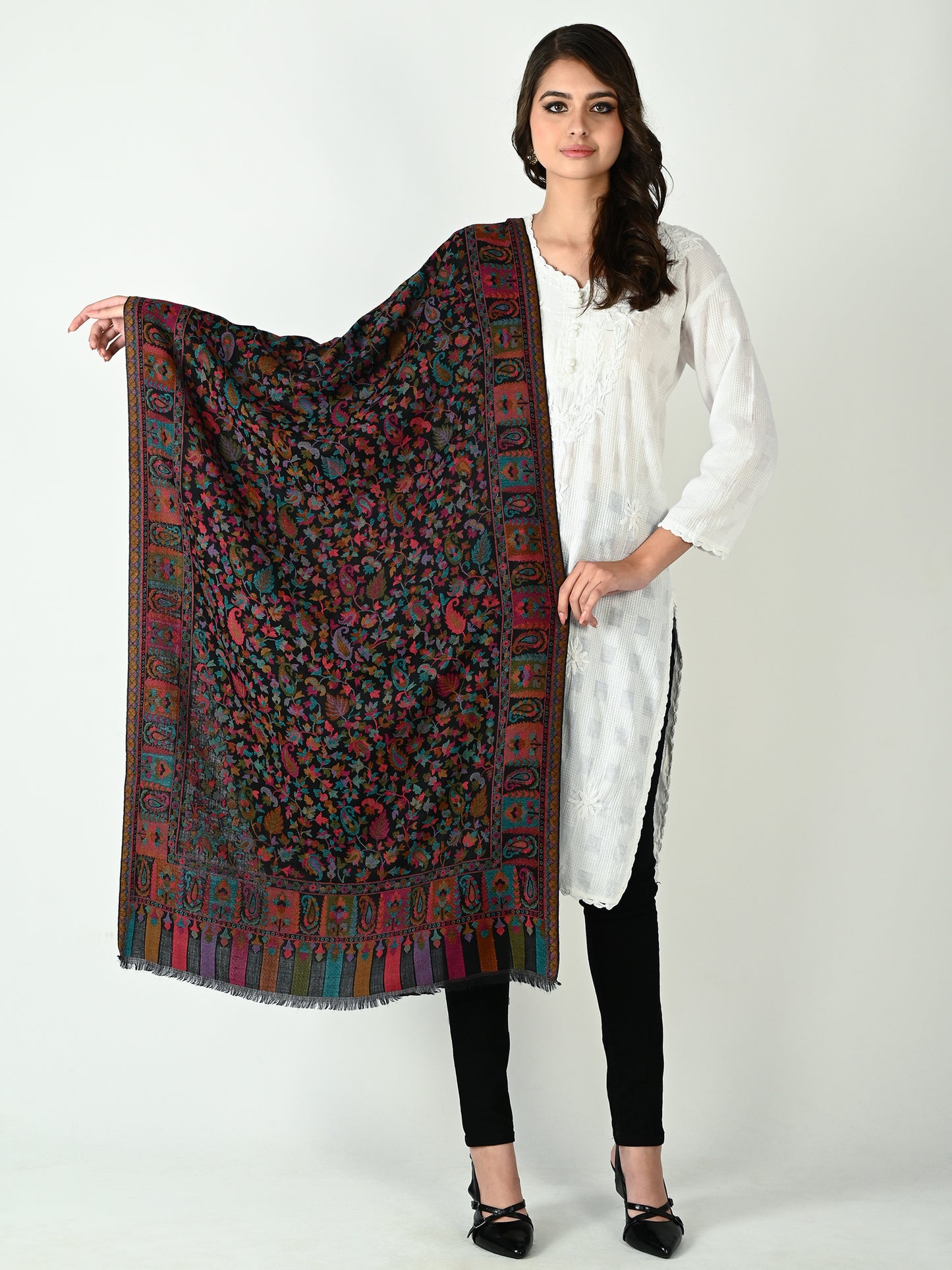 Shab-e-Gul Jamawar Kani Stole