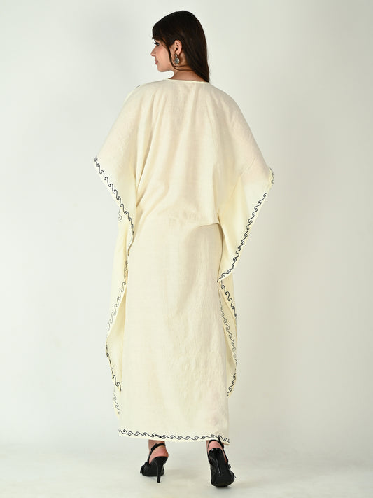Pure Contrast Aari Kaftan
